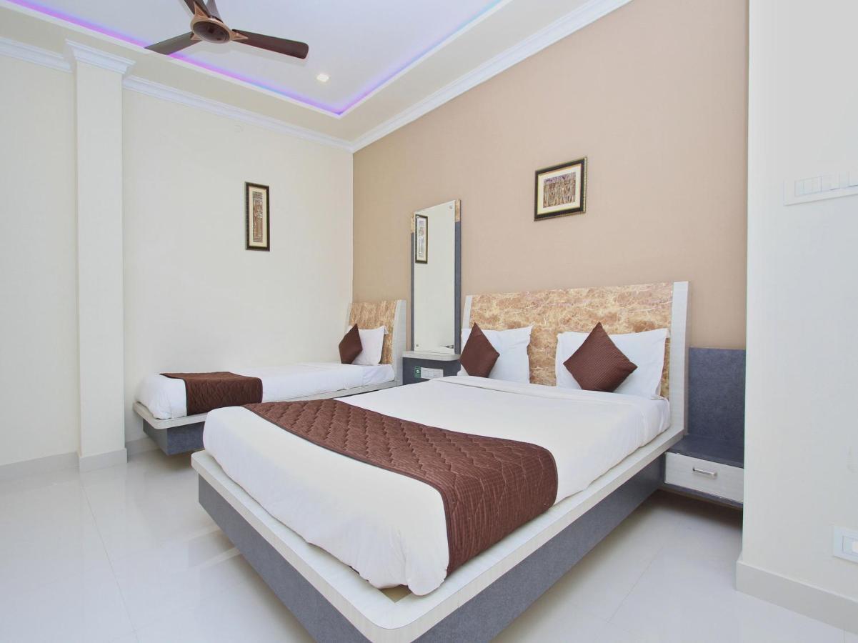 Oyo 8446 Bouvana Residency Pondicherry Exterior photo